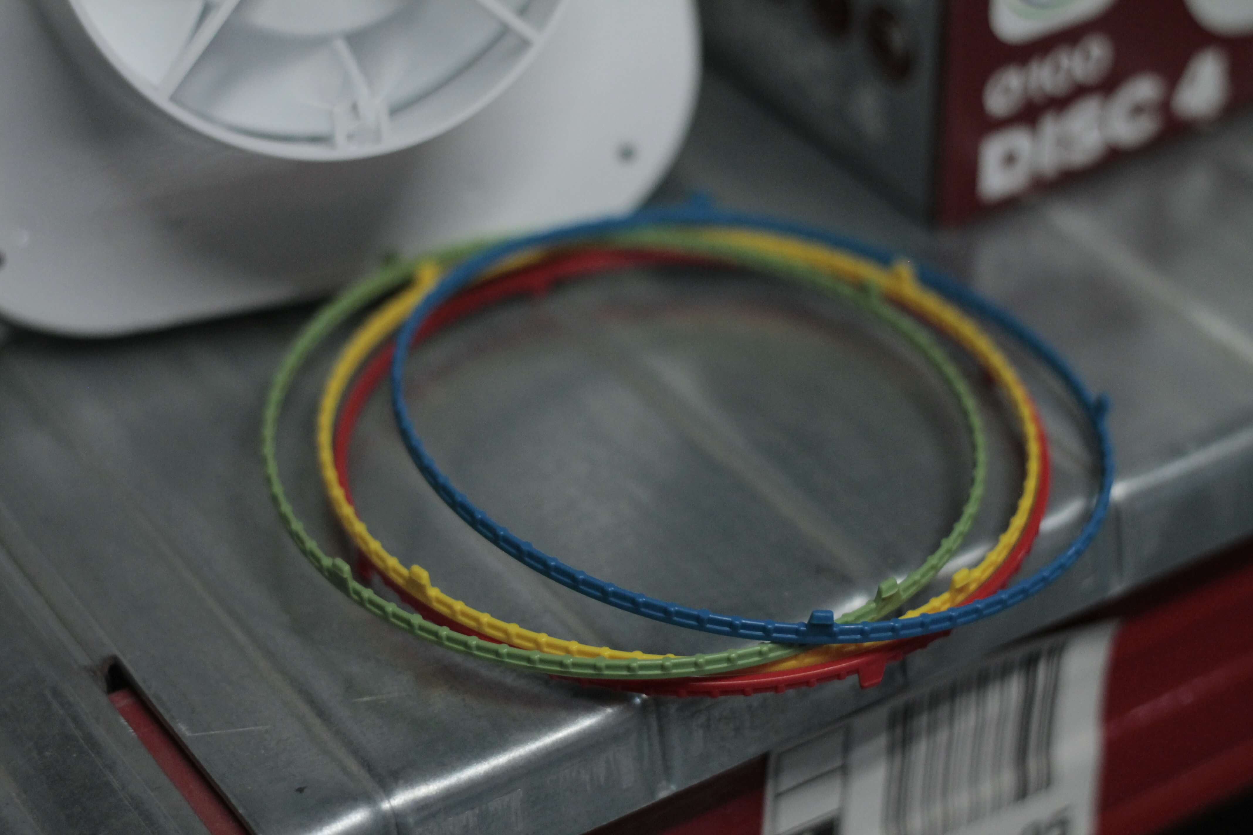 Вентилятор ЭРА осевой вытяжной D100 DISC 4