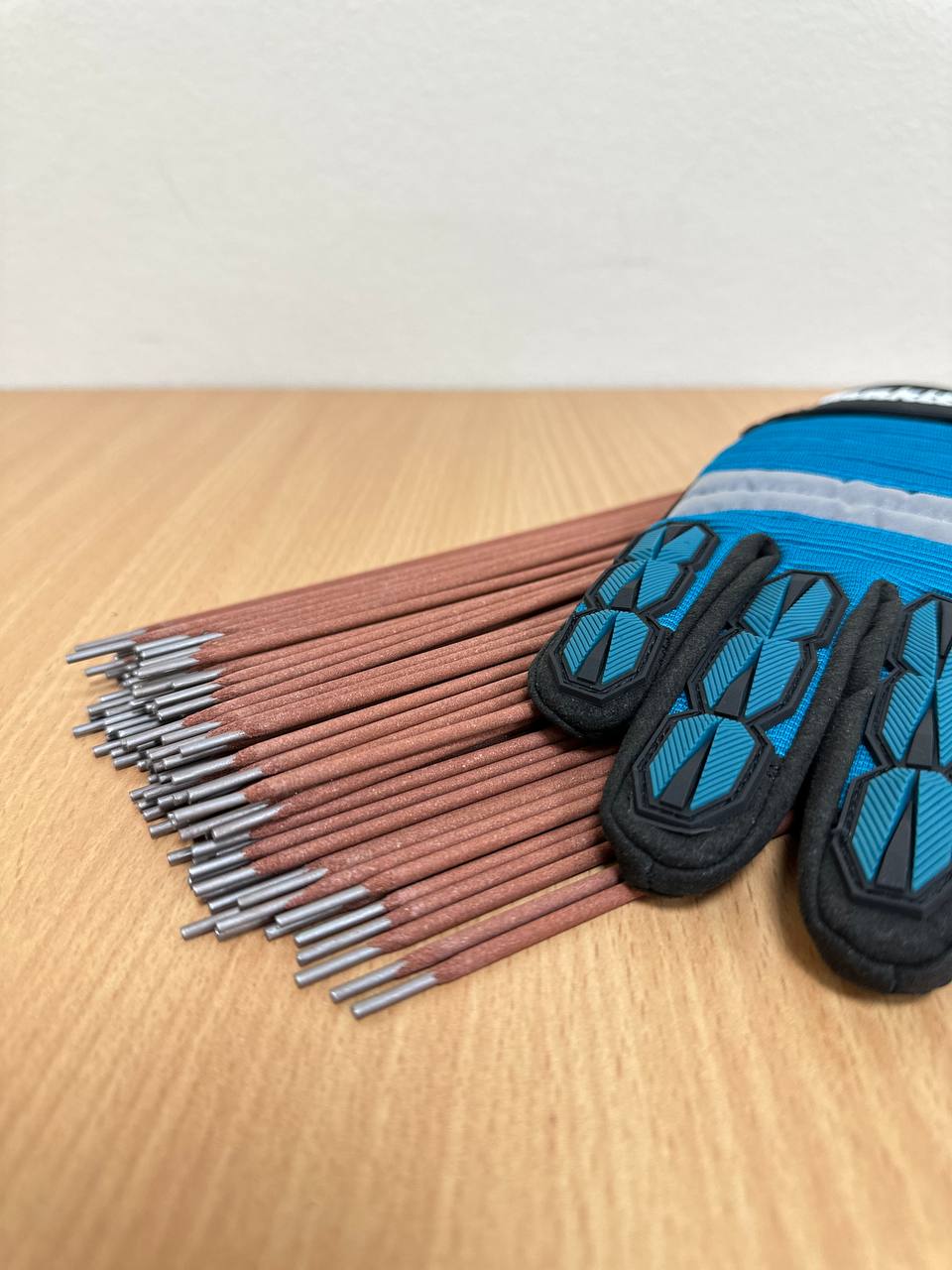 Электроды сварочные БЭЗ АНО 21 СТАНДАРТ 2,5мм (1кг)