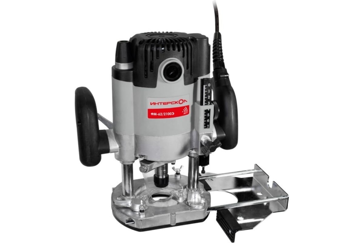 Фрезер Фрезер универсальный ФМ-62/2100Э  Интерскол 703.1.0.00 - фото, характеристики