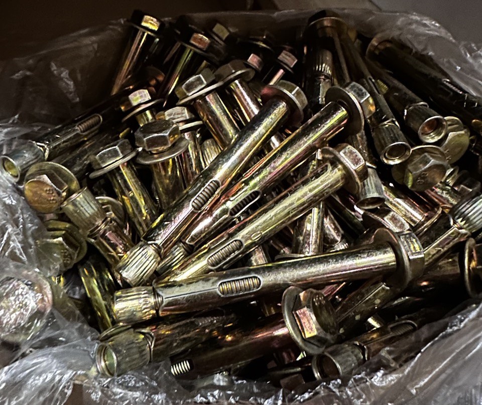 Анкерный болт HBM М 10*85 УТ000015051 - детальное фото товара