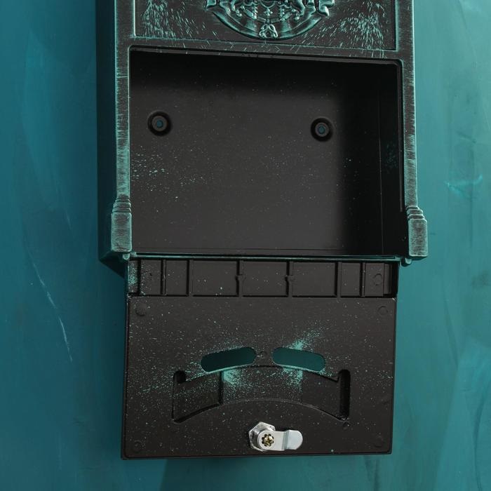 Ящик почтовый АЛЛЮР №4010В зелёная патина АЛЛЮР - детальное фото