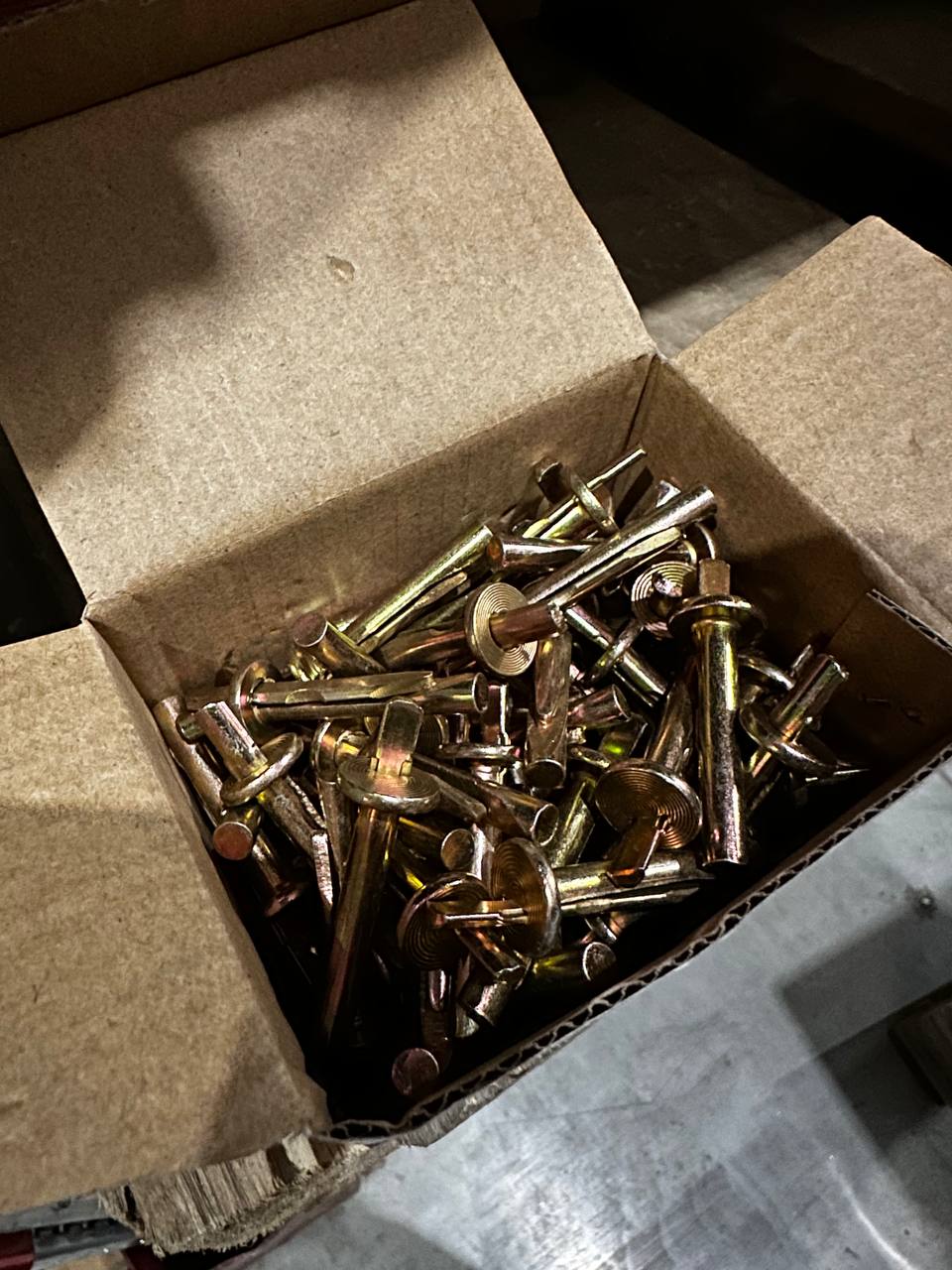 Анкер клин MAN М 6*65 УТ000015039 - детальное фото товара